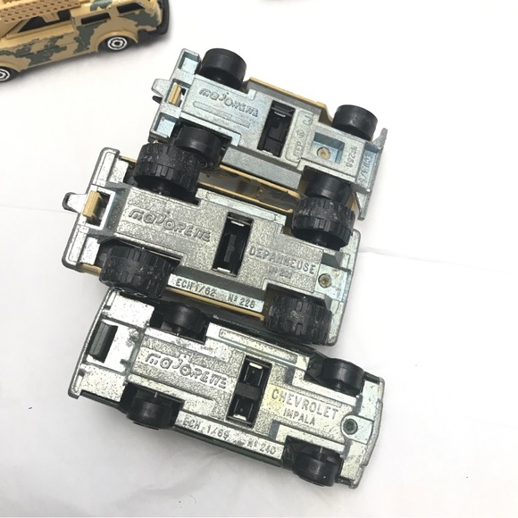 Collection of 10 Majorette Army Cars and Trucks - Picture 8 of 10